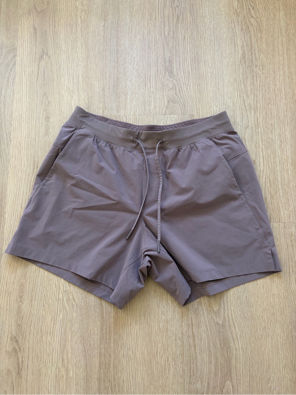 lululemon athletica Zeroed In Linerless 5”Men's Athletic Shorts - Taupetastic